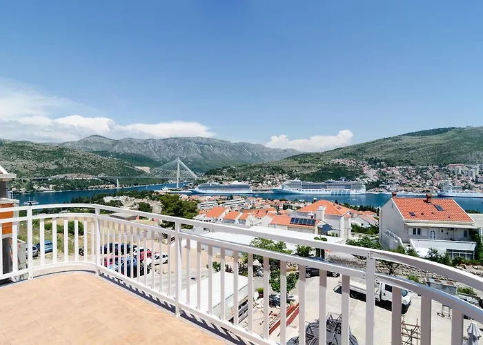 Burum B&b-apartment With Beautiful View 3*