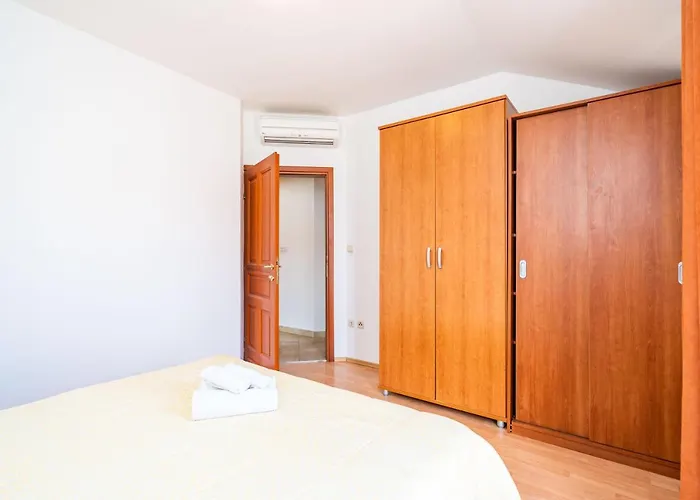 Couette-café Burum B&b-apartment With Beautiful View Dubrovnik