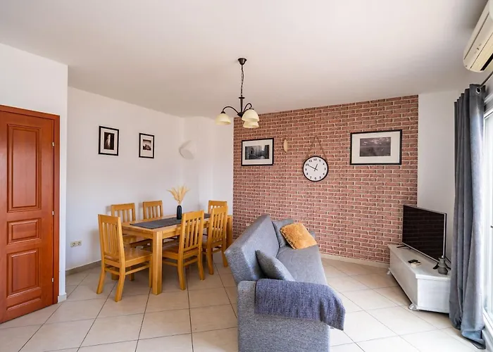 Burum B&b-apartment With Beautiful View Couette-café 3*