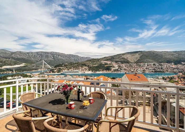 Burum B&b-apartment With Beautiful View Couette-café 3*