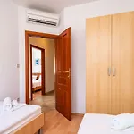 Burum B&b-apartment With Beautiful View Panzió