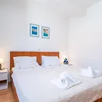 Burum B&b-apartment With Beautiful View دوبروفينك