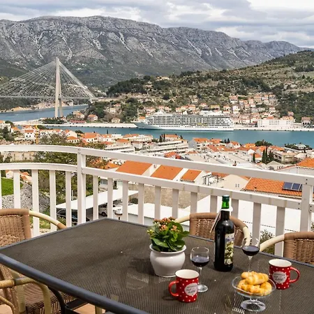 Burum B&b-apartment With Beautiful View 3*
